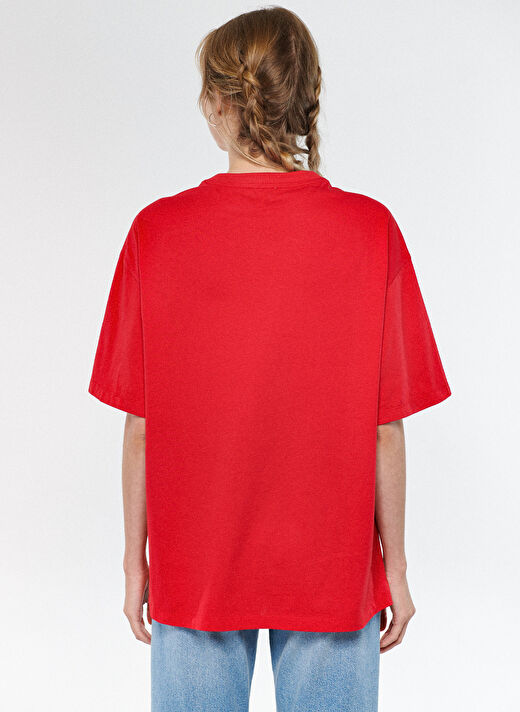 Mavi Bisiklet Yaka Baskılı Kırmızı Kadın T-Shirt M1600843-82054 MAVİ BASKILI TİŞÖRT 4
