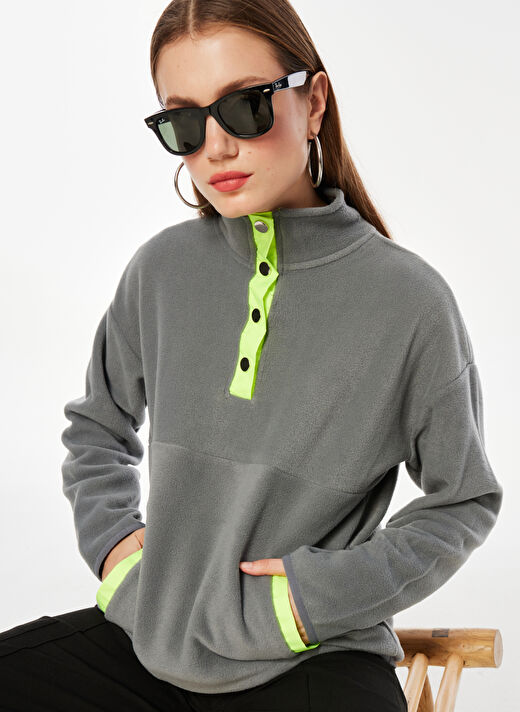 People By Fabrika Çıtçıtlı Yaka Düz Gri Kadın Sweatshırt FW23-POLAR-04 3