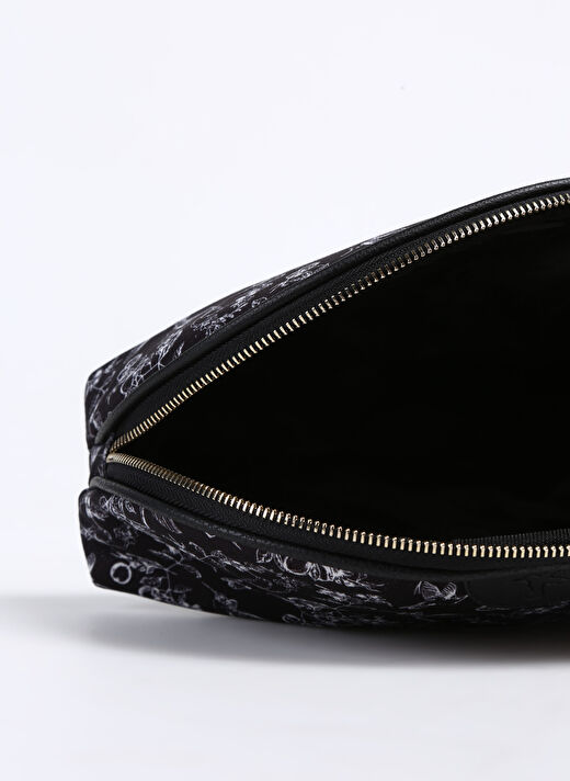 Fabrika Siyah Kadın 29x16x9 cm Makyaj Çantası GRAVUR-ALESHA 4