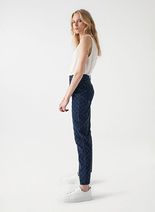 Koyu Mavi Kadın Dar Paça Yüksek Bel Mom Fit Denim Pantolon 21007036 3