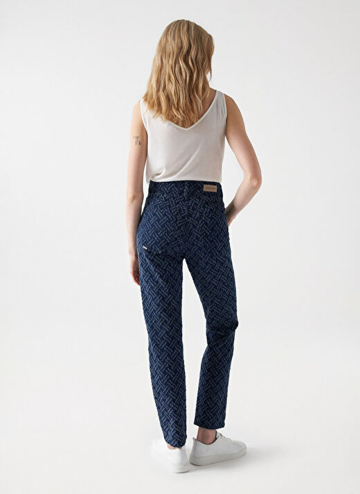 Koyu Mavi Kadın Dar Paça Yüksek Bel Mom Fit Denim Pantolon 21007036 4