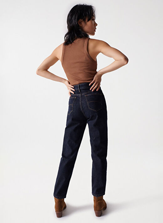 Mavi Kadın Dar Paça Yüksek Bel Mom Fit Denim Pantolon 21004611 4
