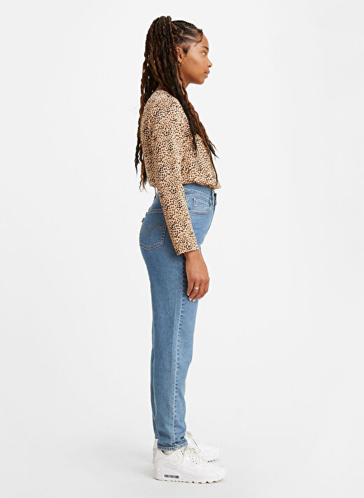 Levis Açık Mavi Kadın Yüksek Bel Denim Pantolon MOM JEAN FYI 3