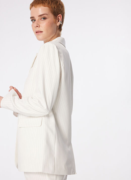 Only Beyaz Kadın Blazer ONLREINA L/S LO PINSTRIPE BLAZER CC 2