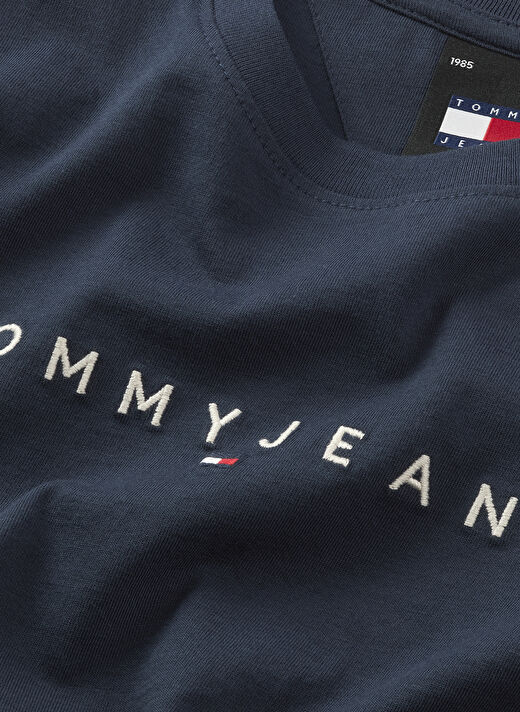 Tommy Jeans Bisiklet Yaka Düz Siyah Kadın T-Shirt TJW SLIM LINEAR TEE SS EXTC1G 2