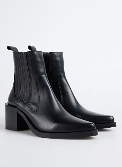 Vince Camuto Siyah Kadın Deri Topuklu Bot LIA 2