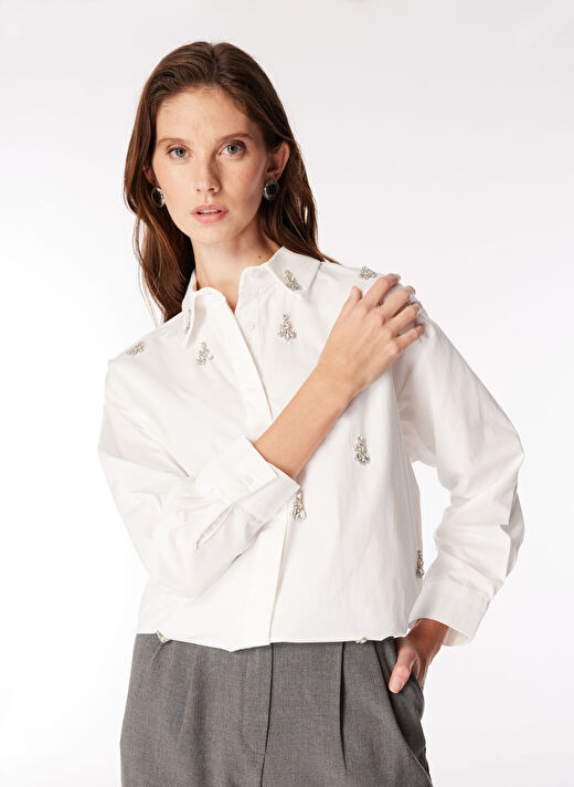 Fabrika Oversize Taşlı Beyaz Kadın Gömlek F4WL-GML0383 3