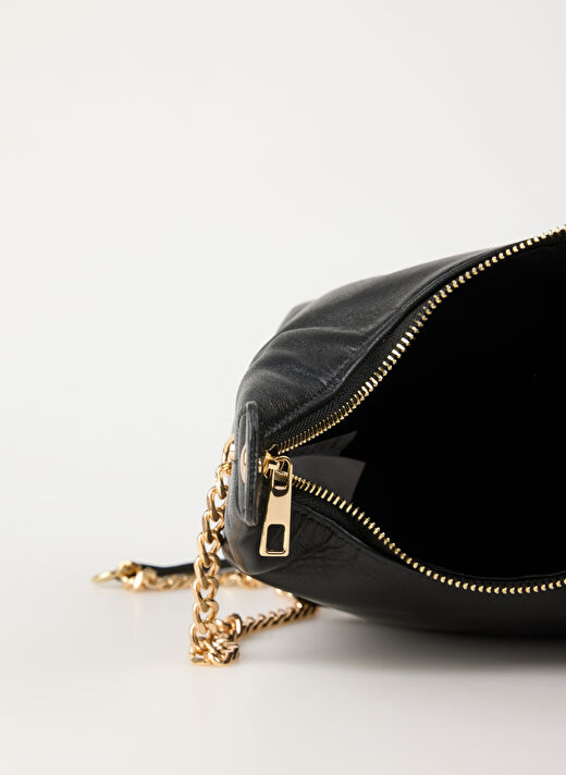 Vince Camuto Siyah Kadın 29x13x10 cm Deri Omuz Çantası 4