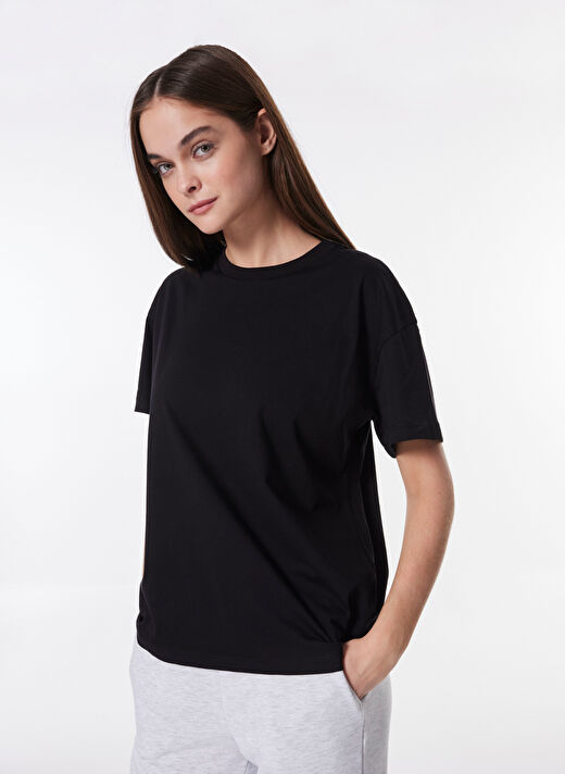 Limon 2'li Siyah - Beyaz Kadın Regular Straight T-Shirt L4WL-TST9002  3