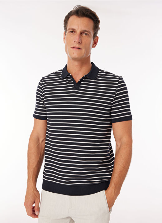 E 4.0 Design Studio x Fabrika Polo T-Shi 3