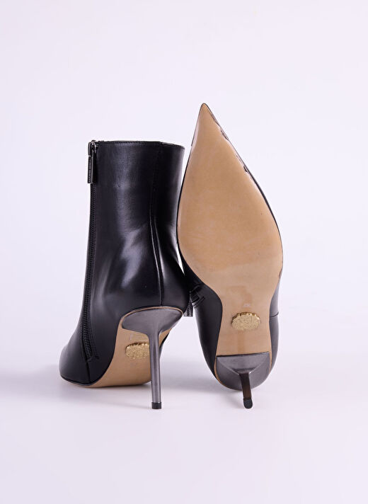 Vince Camuto Siyah Kadın Deri Topuklu Bot REBECCA 4