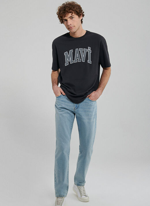 Mavi Bisiklet Yaka Baskılı Siyah Erkek T-Shirt M0611711-900_MAVİ LOGO TİŞÖRT 2