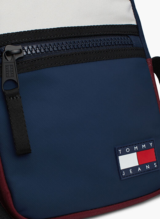 Tommy Hilfiger Lacivert-Beyaz-Kırmızı Erkek Postacı Çantası TJM FRESHMAN REPORTER 4