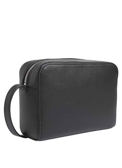 Calvin Klein Siyah Kadın 18x13x7 cm Çapraz Çanta K60K612726BEH 3