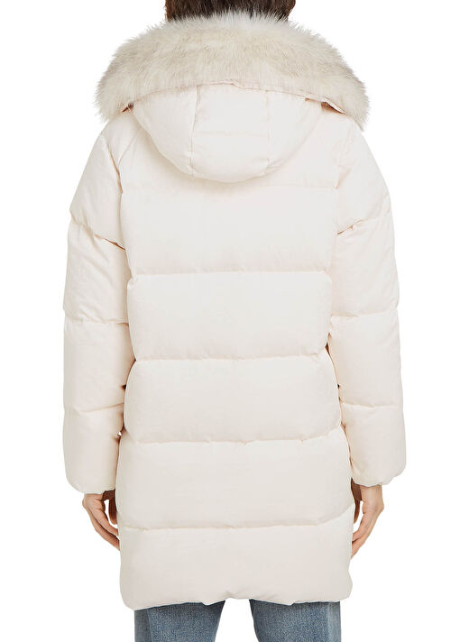 Tommy Hilfiger Beyaz Kadın Dik Yaka Standart Fit Puffer Mont MW DOWN SHIMMER COAT WITH FUR 4