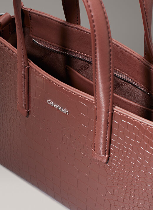 Calvin Klein Kahverengi Kadın Omuz Çantası K60K612539HJM 2