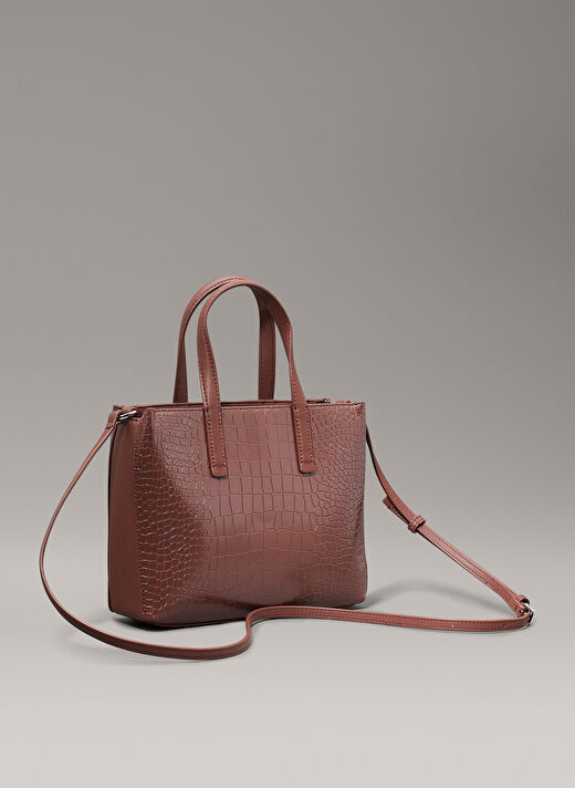 Calvin Klein Kahverengi Kadın Omuz Çantası K60K612539HJM 4