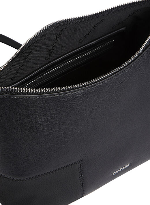 Calvin Klein Siyah Kadın 24x17x12 cm Omuz Çantası K60K612671BEH  2