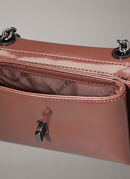 Calvin Klein Kahve Kadın 16,5x12x5 cm Omuz Çantası K60K612558HJM  3