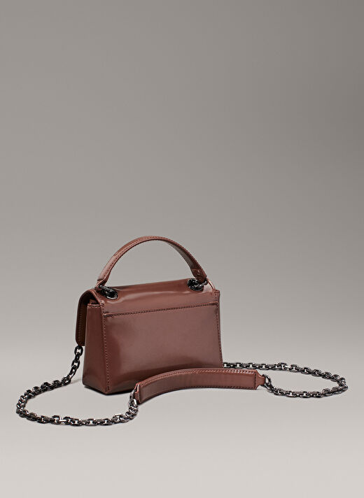 Calvin Klein Kahve Kadın 16,5x12x5 cm Omuz Çantası K60K612558HJM  4