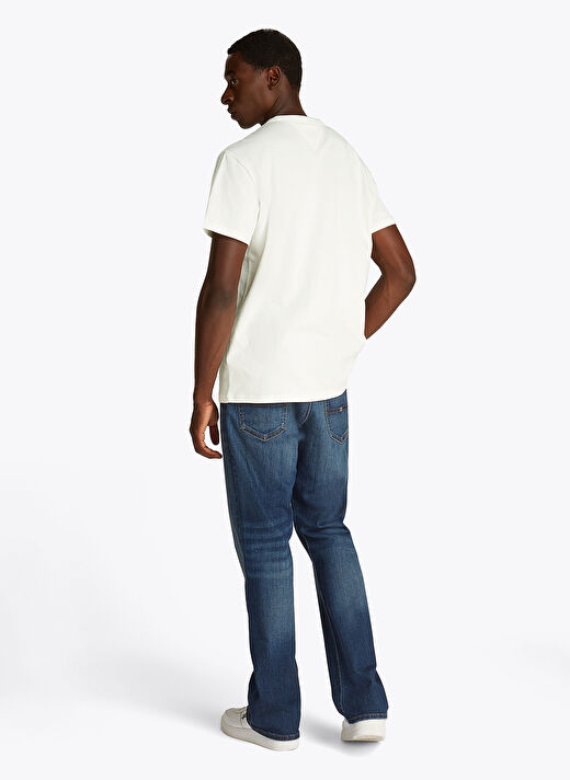 Tommy Jeans Ekru Erkek Bisiklet Yaka Regular Fit T-Shirt DM0DM20322YBL TJM REG BADGE TEE EXT 4