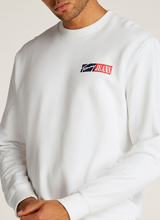 Tommy Jeans Ekru Erkek Bisiklet Yaka Regular Fit Sweatshirt DM0DM20341YBL TJM REG ENTRY GRAPHIC 3
