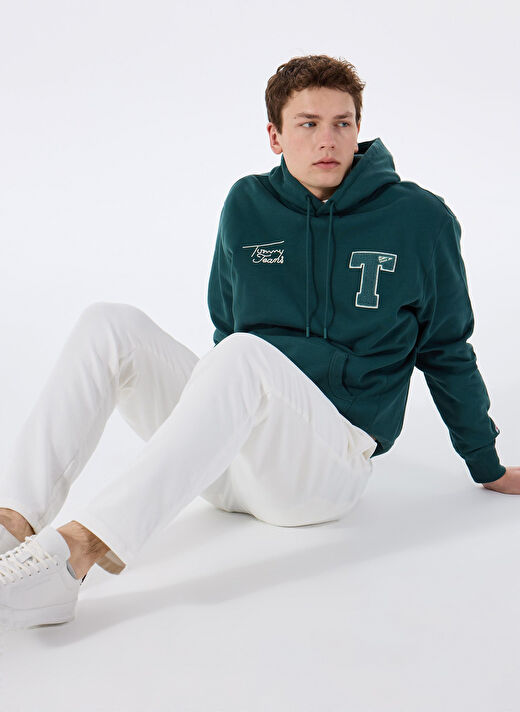 Tommy Hilfiger Yeşil Erkek Kapüşon Regular Fit Sweatshirt DM0DM21262LED TJM T GRAPHIC HOODIE 2