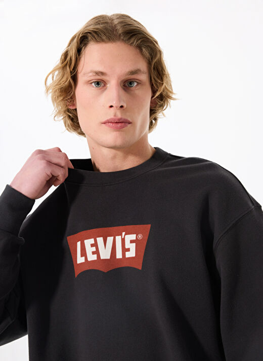 Levis Siyah Erkek Bisiklet Normal Baskılı Sweatshirt 003VK-0000_PREMIUM GRAPHIC CREW TR  1