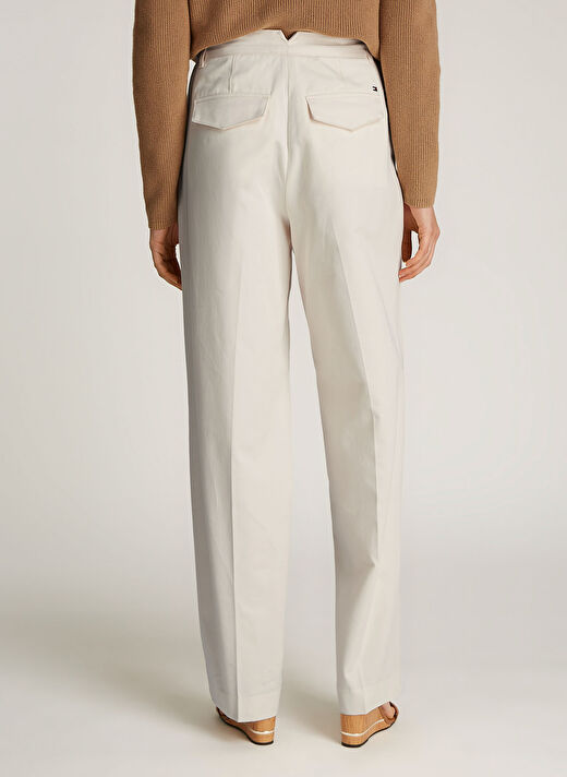 Tommy Hilfiger Kırık Beyaz Kadın Normal Pantolon WW0WW43809Z00 4