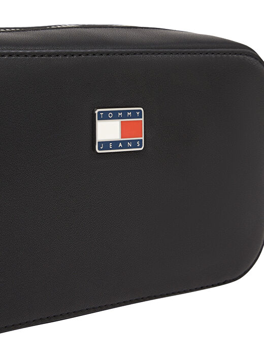 Tommy Hilfiger Siyah Kadın Çapraz Çanta AW0AW16961  3