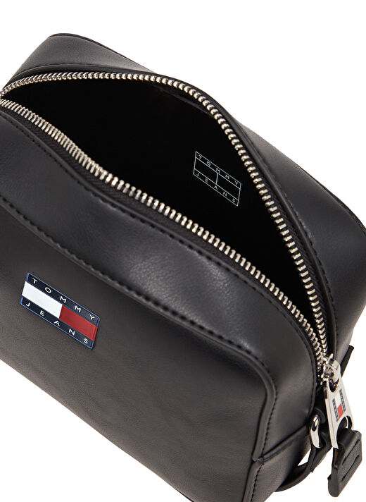 Tommy Hilfiger Siyah Kadın  18x14x7 cm Çapraz Çanta AW0AW16964 2