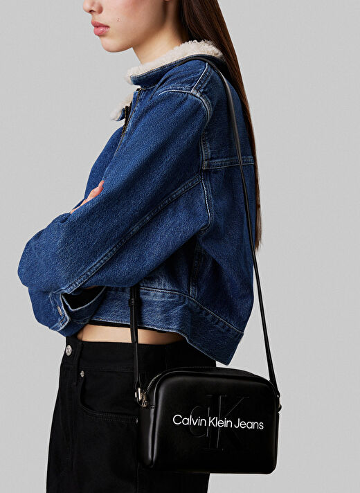 Calvin Klein Siyah Kadın Çapraz Çanta K60K612220 2