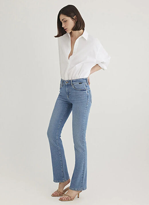 Mavi Açık Mavi Kadın Flare Denim Pantolon M1013686812_MOLLY  2