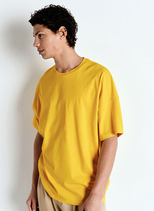 American Vintage Sarı Erkek Oversize T-Shirt MFIZ02AE25POVI 2