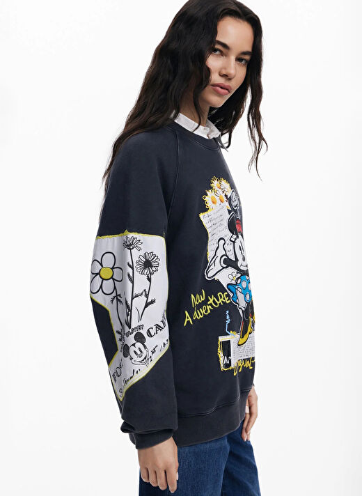 Desigual Siyah Kadın Bisiklet Normal Baskılı Sweatshirt 25SWSK25 3