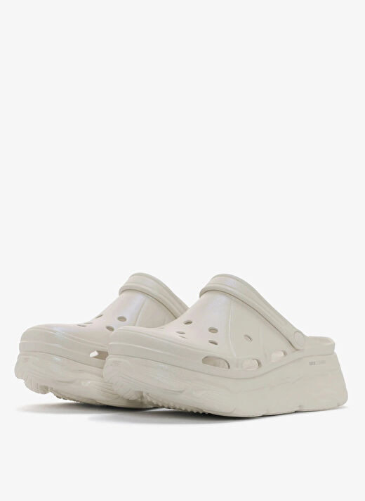 Skechers 111267 WHT MAX CUSHİONİNG FOAMİES - Beyaz Kadın Terlik 4