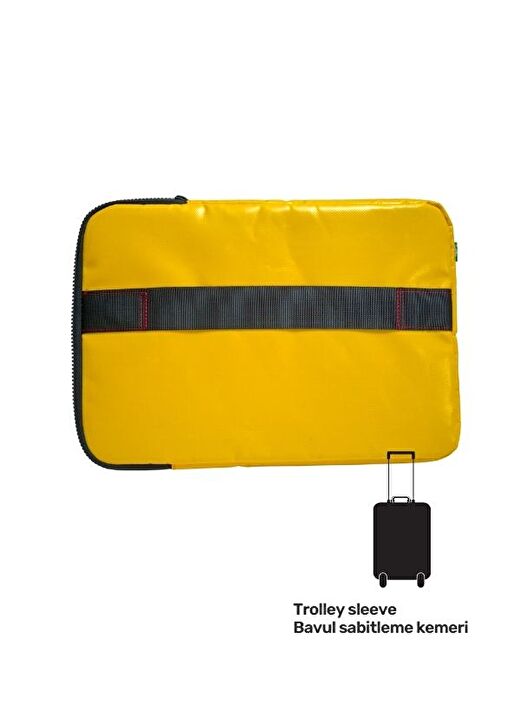 Urban Laptop by Upcycle Hero MacBook 13.3” & 13.6” Uyumlu İleri Dönüşüm Laptop Çantası 2
