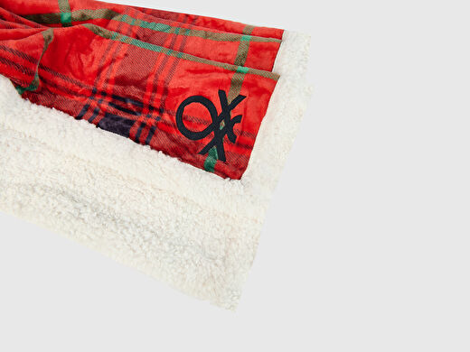 Unisex Kırmızı Ucu Logo Baskılı Tamamı Desenli Yumuşak Kenarlı Battaniye 4