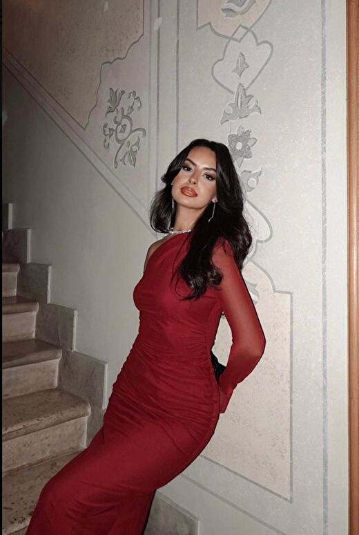 Kadın Sınırlı Sayıda Bordo Tek Omuz Tül Drapeli Tasarım Yılbaşı Elbise 2