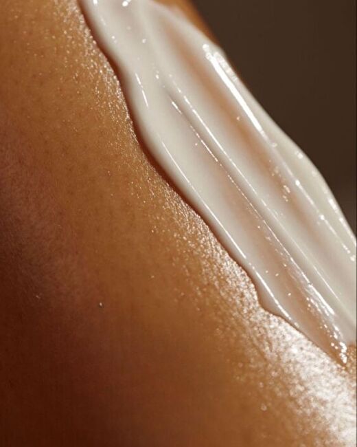 Cloud Milk Sıkılaştırıcı ve Sarkma Karşıtı Vücut Bakım Kremi 100 ml 4