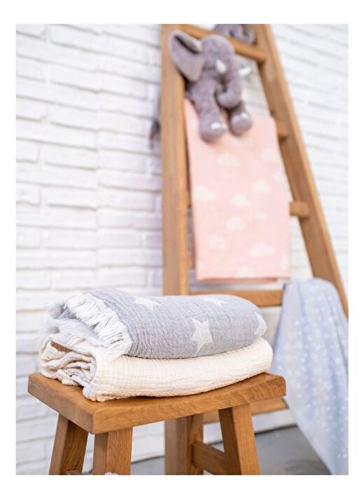 Cuddling Star Bebek Battaniyesi Gri 75x145 2