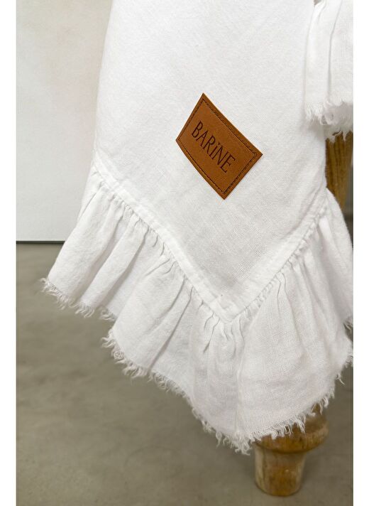 Frilled Linen Keten Masa Örtüsü Beyaz 150x250 3