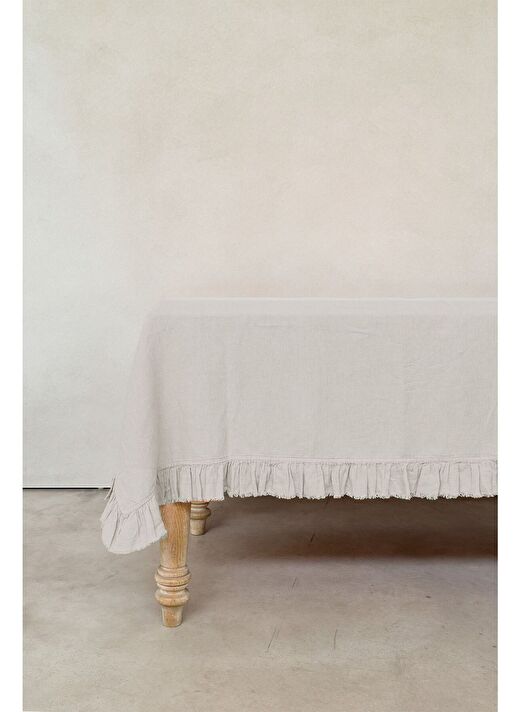 Frilled Linen Keten Masa Örtüsü Naturel 150x250 1