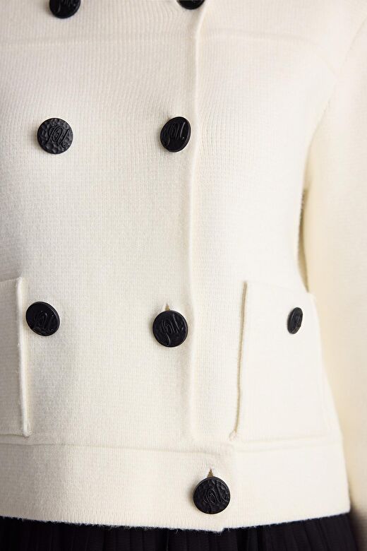 Çelik Örgü Çift Düğmeli Ekru Triko Blazer Ceket 4