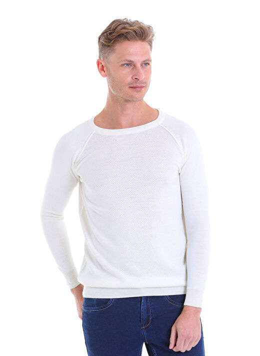 Ekru Regular Fit Bisiklet Yaka Triko Yün Kazak 2