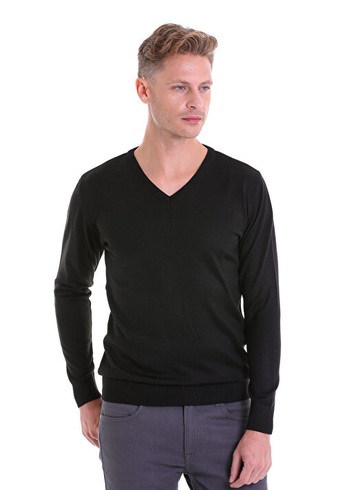 Siyah Comfort Fit Düz V Yaka Yünlü Kazak 2