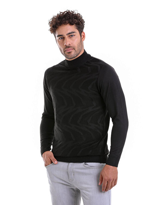 Siyah Comfort Fit Jakarlı Yarım Balıkçı Yaka Yünlü Kazak 3