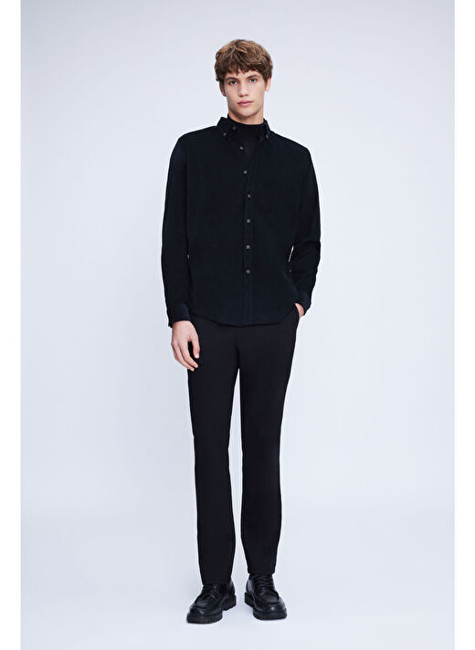 Siyah Slim Fit 100% Pamuklu Düğmeli Yaka Uzun Kollu Klasik Gömlek 2