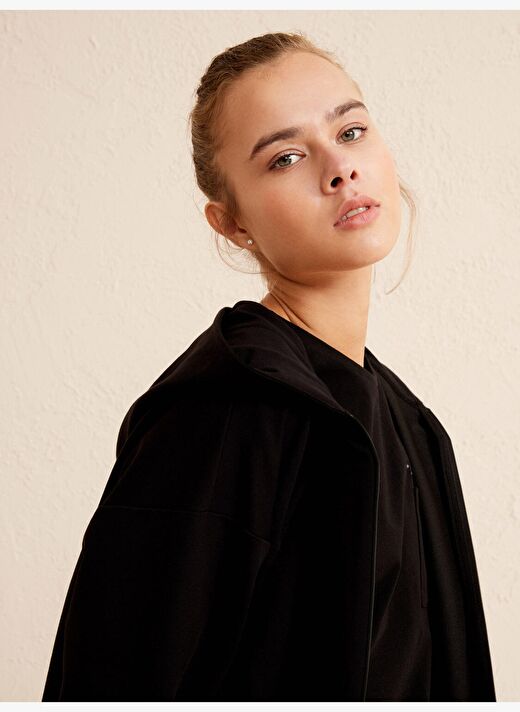 Siyah Oversize Pamuklu Sweatshirt 3