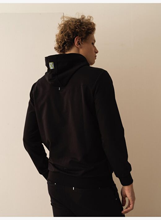 Siyah Slim Fit Pamuklu Sweatmont 3
